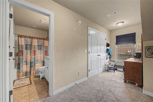 6302 46th Boulevard, Rogers, AR 72758