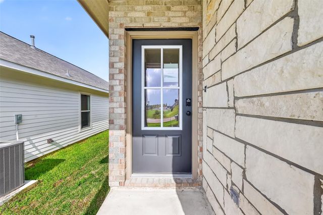 40704 Pessi Road, Magnolia, TX 77354