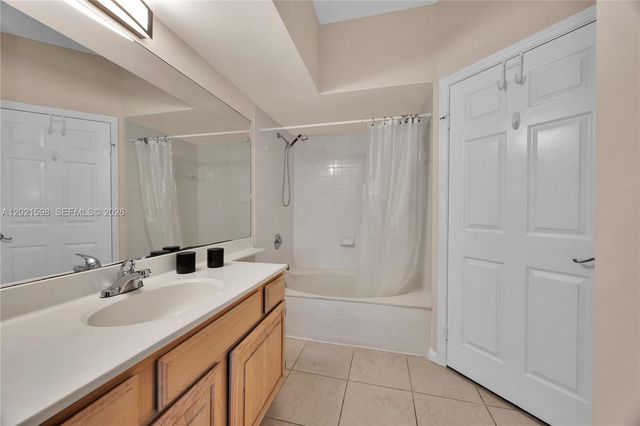 1280 S Alhambra Cir 1407, Coral Gables, FL 33146