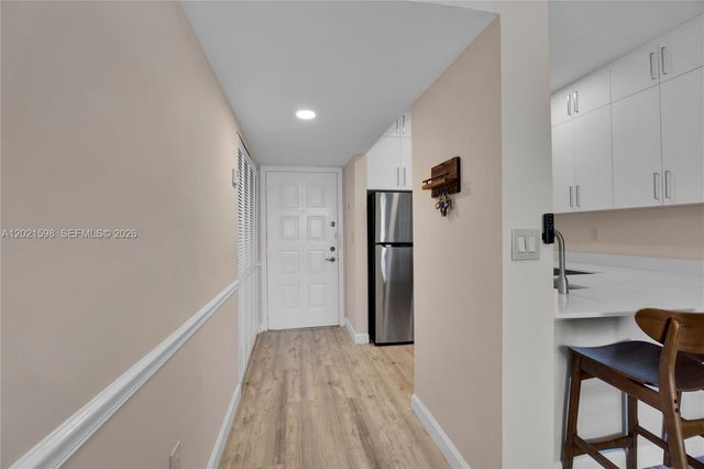 1280 S Alhambra Cir 1407, Coral Gables, FL 33146
