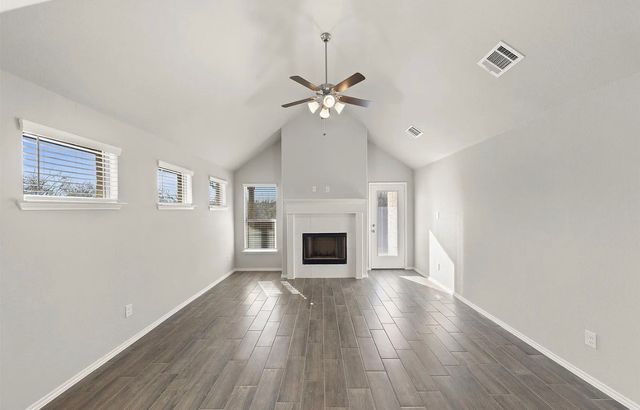 4625 Mill Falls Drive, Fort Worth, TX 76036