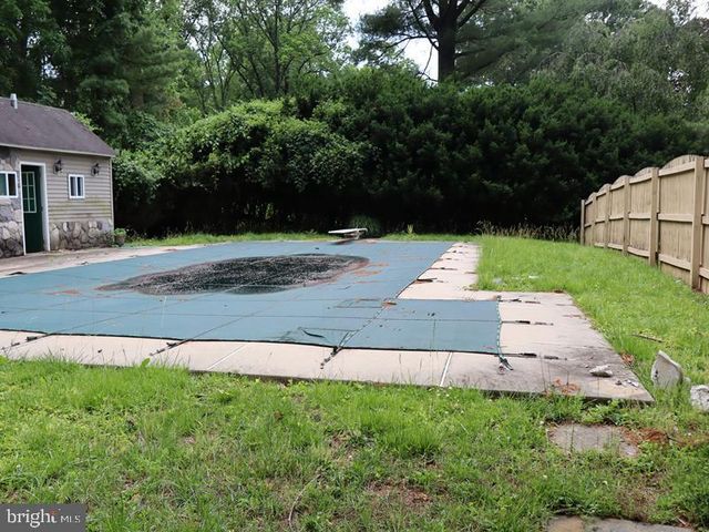 1620 OLD WELSH RD, Huntingdon Valley, PA 19006
