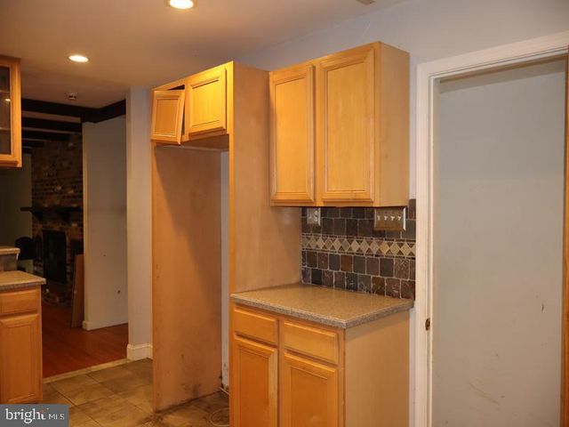 1620 OLD WELSH RD, Huntingdon Valley, PA 19006