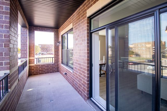 551 E 47th Street 3W, Chicago, IL 60615