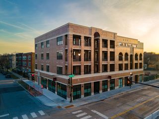 551 E 47th Street 3W, Chicago, IL 60615