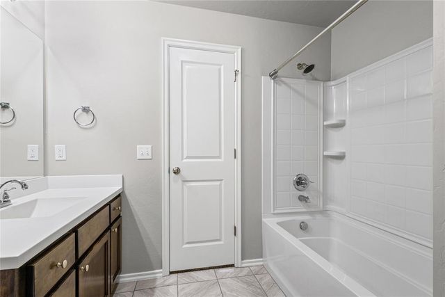 2006 Champoli Drive, Choctaw, OK 73020