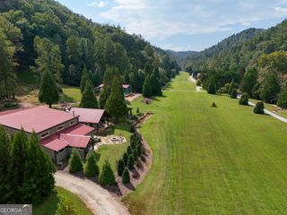 141 Flying Ranch Drive, Clayton, GA 30525