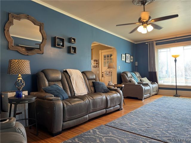 2570 Saint Paul Blvd, Irondequoit, NY 14617
