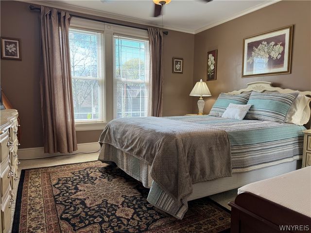 2570 Saint Paul Blvd, Irondequoit, NY 14617