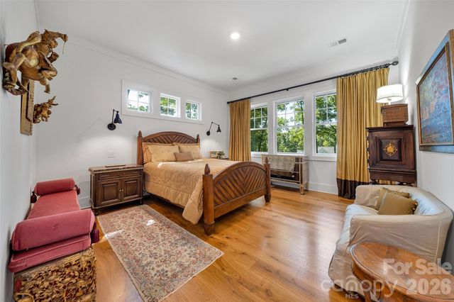 442 Autumn Sky Drive, Hendersonville, NC 28792