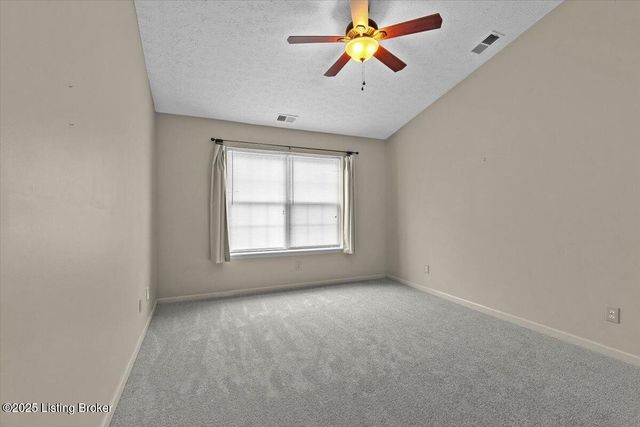 2605 Hampton Hill Ct, Louisville, KY 40220