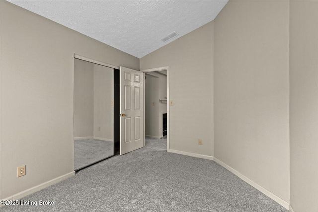 2605 Hampton Hill Ct, Louisville, KY 40220