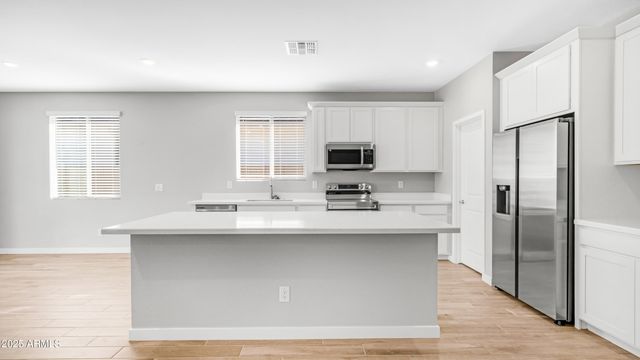 18372 W VILLA CHULA Lane, Surprise, AZ 85387