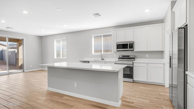 18372 W VILLA CHULA Lane, Surprise, AZ 85387