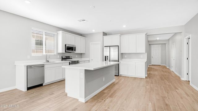 18372 W VILLA CHULA Lane, Surprise, AZ 85387