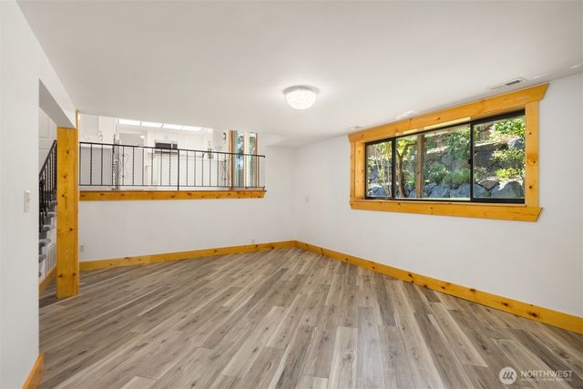 20027 106th Avenue NE, Bothell, WA 98011