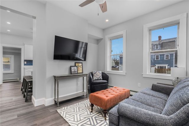 10 Braman Street 1, Newport, RI 02840