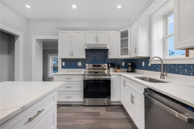 10 Braman Street 1, Newport, RI 02840