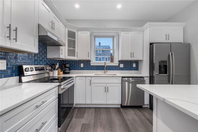 10 Braman Street 1, Newport, RI 02840