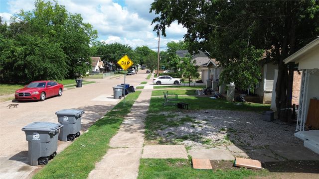 3417 Pondrom Street, Dallas, TX 75215