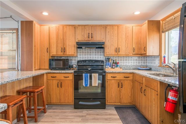 14890 North Hadcock Drive, Sterling, NY 13156