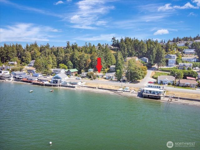 92 Utsalady Road, Camano Island, WA 98282