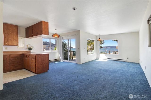 92 Utsalady Road, Camano Island, WA 98282