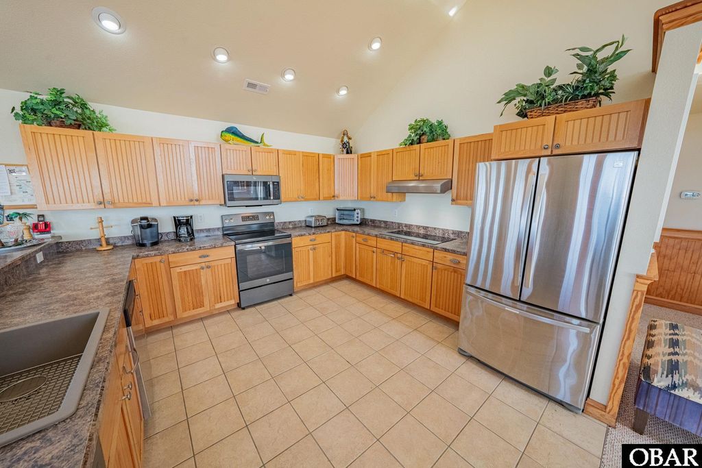 Image 8 of property listing at 23177 Pappy Lane Lot 1A, Rodanthe, NC 27968