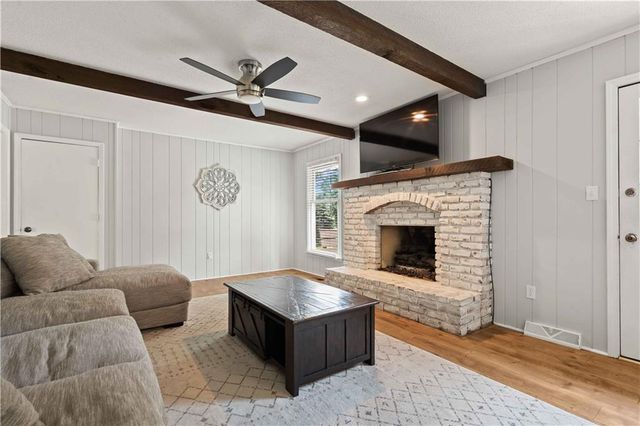 9163 W 92nd Street, Overland Park, KS 66212