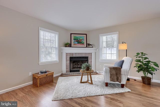 35 HENRY CT, Lancaster, PA 17601