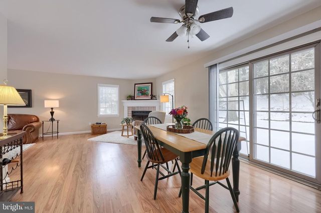 35 HENRY CT, Lancaster, PA 17601