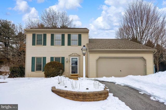 35 HENRY CT, Lancaster, PA 17601