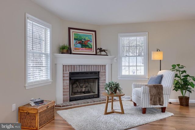 35 HENRY CT, Lancaster, PA 17601