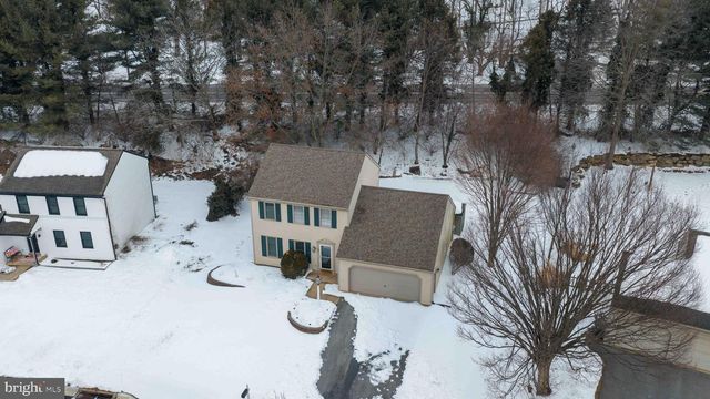 35 HENRY CT, Lancaster, PA 17601