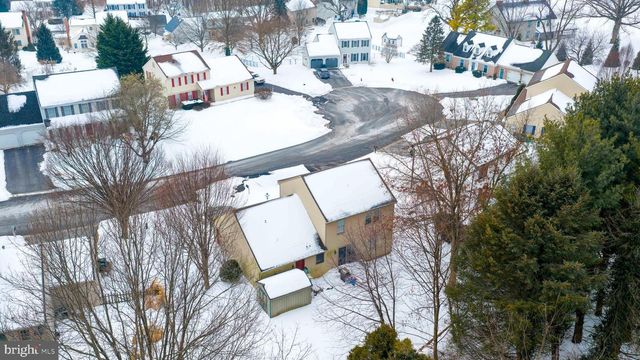 35 HENRY CT, Lancaster, PA 17601