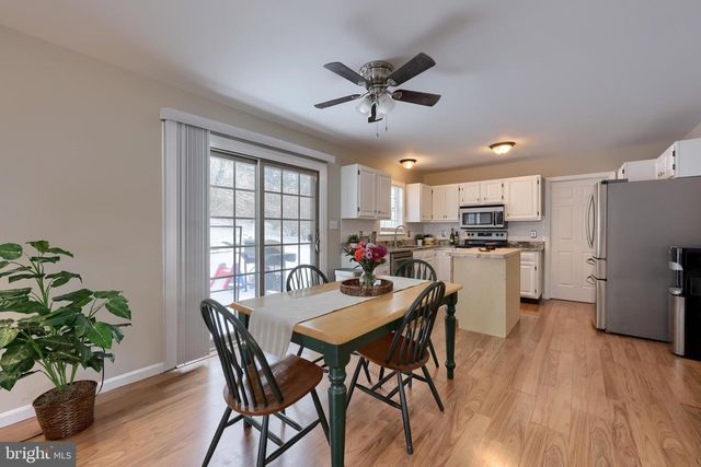 35 HENRY CT, Lancaster, PA 17601