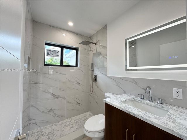 15300 NW 32nd Ave, Miami Gardens, FL 33054