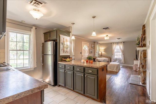 7401 Adams Avenue, Evansville, IN 47715