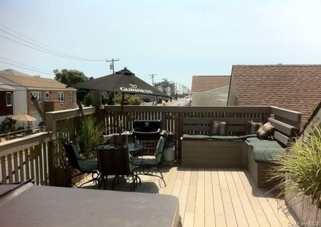 277 New York Avenue, Long Beach, NY 11561