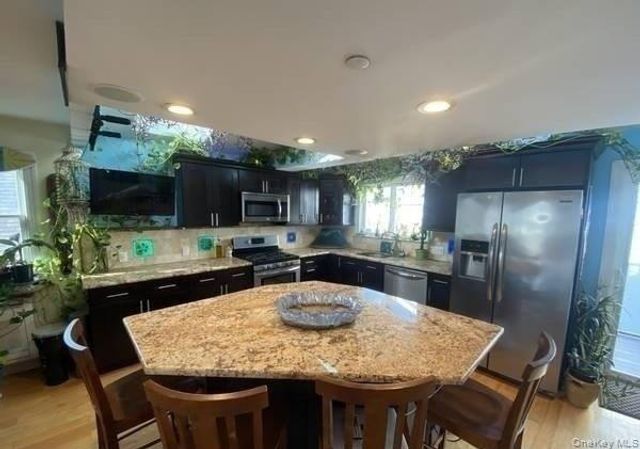 277 New York Avenue, Long Beach, NY 11561
