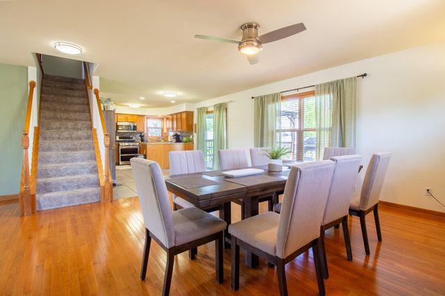 2550 Honelee Court, Valparaiso, IN 46385