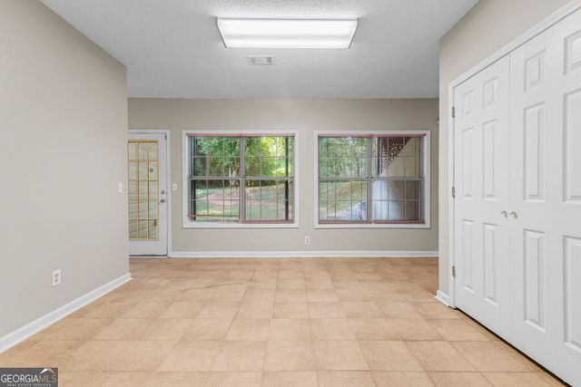 4019 Park Place Circle, Ellenwood, GA 30294