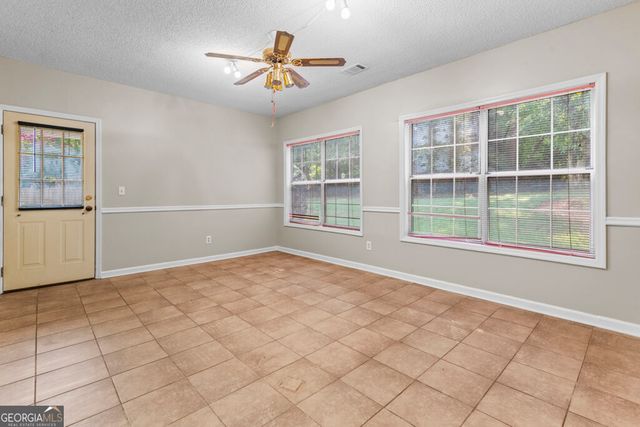 4019 Park Place Circle, Ellenwood, GA 30294