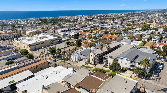 941 1st Street, Hermosa Beach, CA 90254