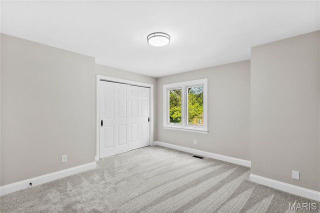 123 Pinehurst Estates Drive, Creve Coeur, MO 63141