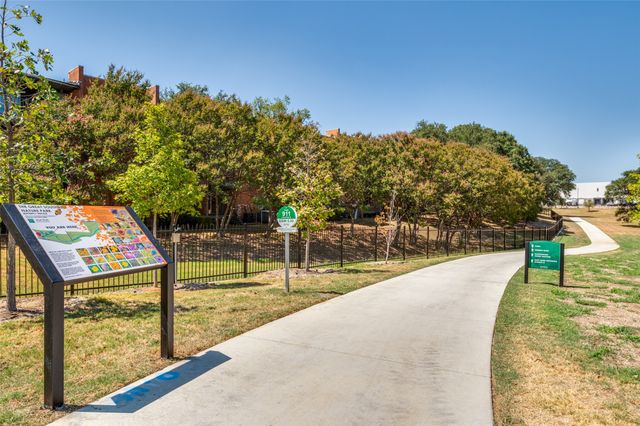 524 E Avenue J C, Grand Prairie, TX 75050