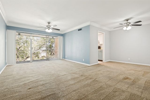 524 E Avenue J C, Grand Prairie, TX 75050