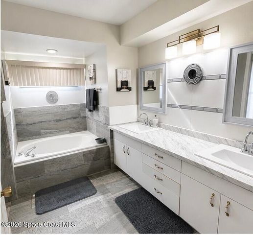 979 SE Raleigh Road SE, Palm Bay, FL 32909