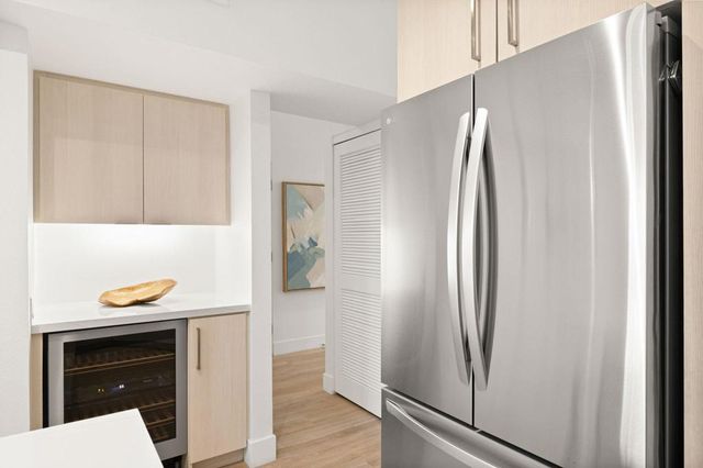 47 N Kavenish Drive, Rancho Mirage, CA 92270