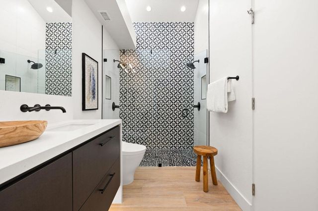 47 N Kavenish Drive, Rancho Mirage, CA 92270